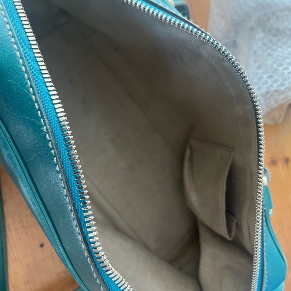 GUCCI Green Leather Satchel With Lock & Key - Picture 12 of 14